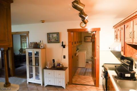 4 Lee Hill Rd, Byram Township, NJ 07821 photo 16