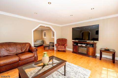 279 Plainfield Rd, Edison, NJ 08820 photo 10