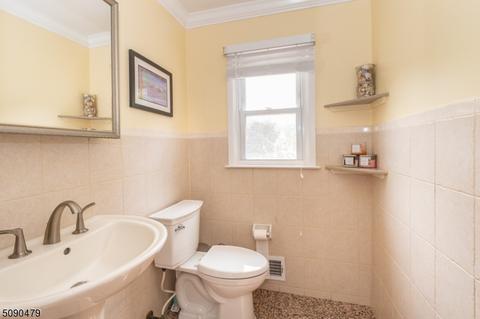 279 Plainfield Rd, Edison, NJ 08820 photo 32