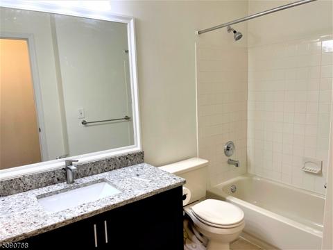 3208 Schindler Ln, Wayne, NJ 07470 photo 18