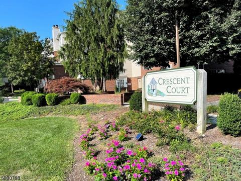 3208 Schindler Ln, Wayne, NJ 07470 photo 1