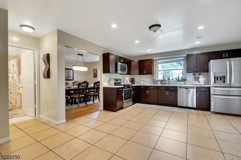 144 Bailey Ave, Hillside, NJ 07205 photo 11