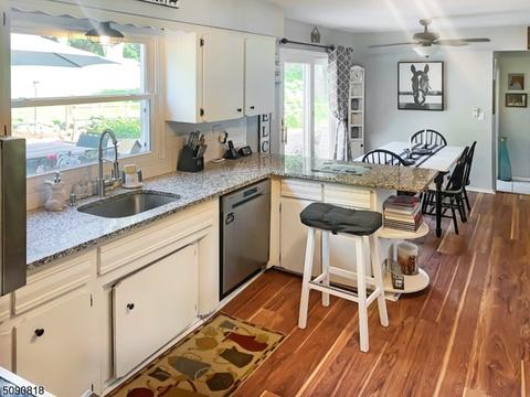14 Rolling View Dr, Hackettstown, NJ 07840 photo 11