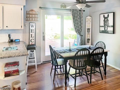 14 Rolling View Dr, Hackettstown, NJ 07840 photo 8