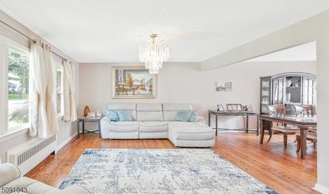 597 Mazur Ave, Paramus, NJ 07652 photo 15