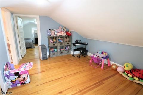 70 Hancox Ave, Nutley, NJ 07110 photo 15