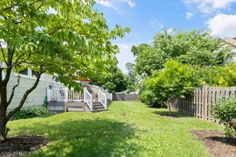 16 Marlborough Ave, Middlesex, NJ 08846 photo 1