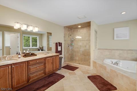 9 Diorio Ct, Wayne, NJ 07470 photo 28