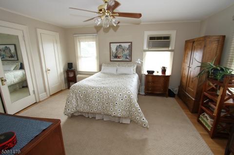 272 Hamilton Pl, Hackensack, NJ 07601 photo 14