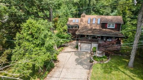 4 Mountainside Dr, Wayne, NJ 07470 photo 4