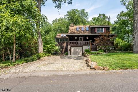 4 Mountainside Dr, Wayne, NJ 07470 photo 3