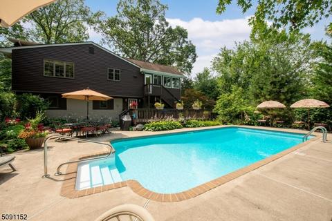 4 Mountainside Dr, Wayne, NJ 07470 photo 9