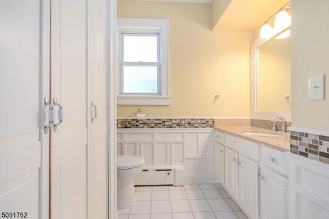 6 Olsens Ln, Clinton, NJ 08809 photo 12