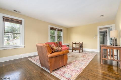 6 Olsens Ln, Clinton, NJ 08809 photo 4