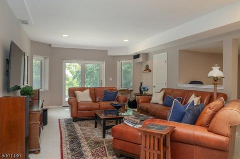 99 Windsor Dr, Pine Brook, NJ 07058 photo 29