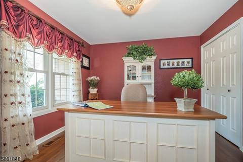 27 Lowell Dr, Wayne, NJ 07470 photo 7