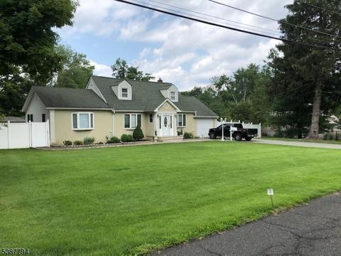 73 Village Dr, Wayne, NJ 07470 photo 1