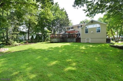 453 Nevada St, Paramus, NJ 07652 photo 27