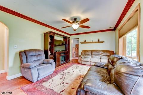 65 E Spring St, Somerville, NJ 08876 photo 5