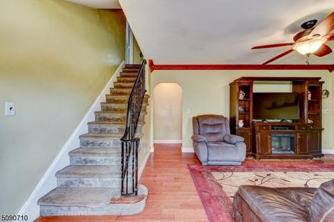 65 E Spring St, Somerville, NJ 08876 photo 4
