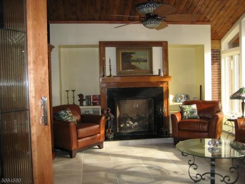 571 Terhune Dr, Wayne, NJ 07470 photo 9