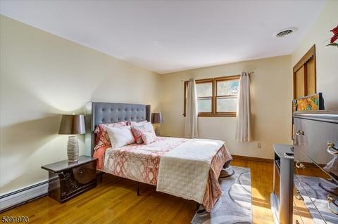 1504 Brookside Dr, Union, NJ 07083 photo 16