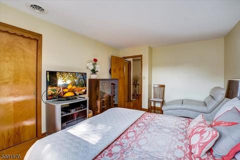 1504 Brookside Dr, Union, NJ 07083 photo 17