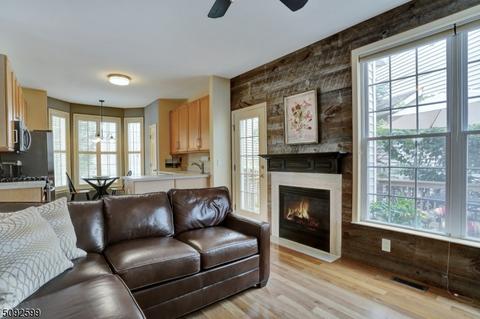 79 Arrowgate Dr, Randolph, NJ 07869 photo 9
