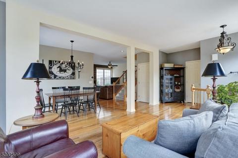 79 Arrowgate Dr, Randolph, NJ 07869 photo 6