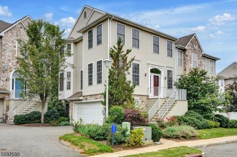 79 Arrowgate Dr, Randolph, NJ 07869 photo 1