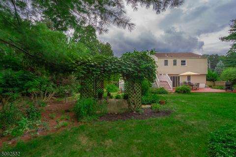 31 Garvey Rd, Wayne, NJ 07470 photo 9