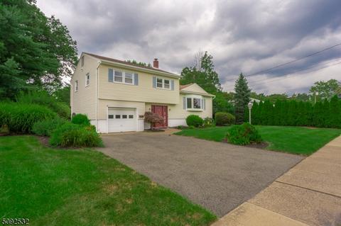 31 Garvey Rd, Wayne, NJ 07470 photo 3