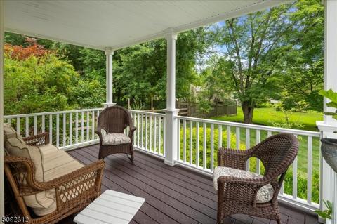 39 Maple Ave, Mendham, NJ 07945 photo 2