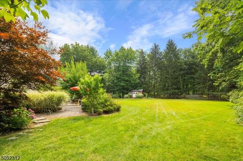 39 Maple Ave, Mendham, NJ 07945 photo 18