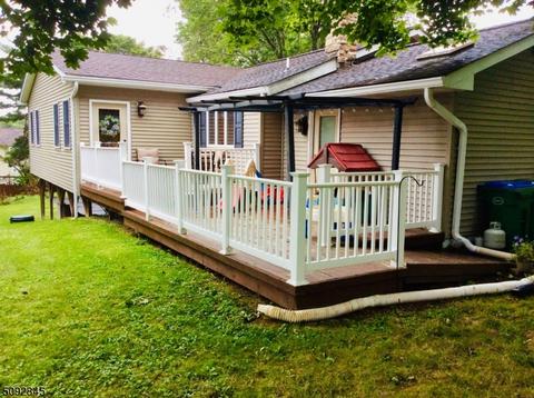 100 Freeway Ave, Hackettstown, NJ 07840 photo 2