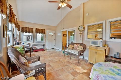 9 Leonard Pl, Dover, NJ 07801 photo 7