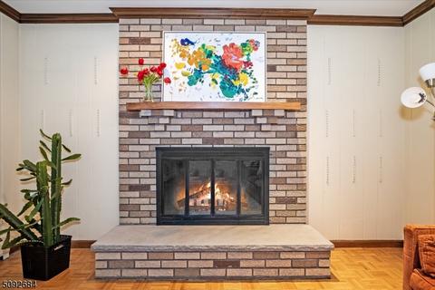 277 Purdue Ct, Paramus, NJ 07652 photo 9