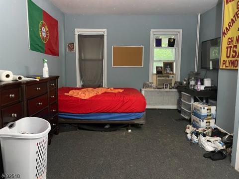 8 Regent St, North Plainfield, NJ 07060 photo 9