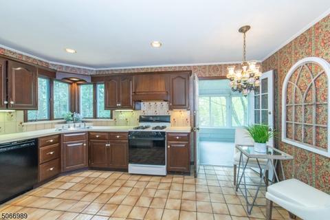 78 Valley View Ter, Wayne, NJ 07470 photo 5