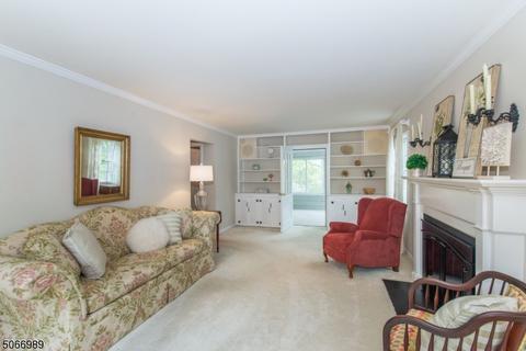 78 Valley View Ter, Wayne, NJ 07470 photo 4