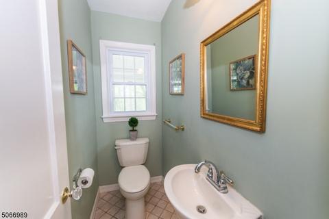 78 Valley View Ter, Wayne, NJ 07470 photo 11