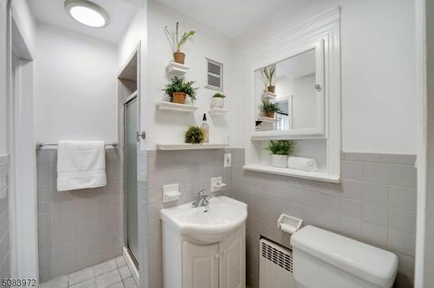 2 Kenneth Rd, Montclair, NJ 07043 photo 19