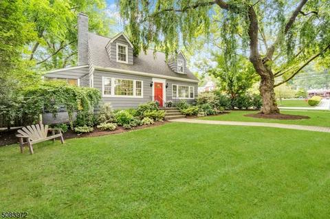 2 Kenneth Rd, Montclair, NJ 07043 photo 25