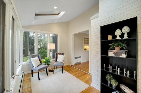 2 Kenneth Rd, Montclair, NJ 07043 photo 10