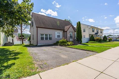 390 E Mcfarlan St, Dover, NJ 07801 photo 2