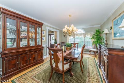 107 Point View Pkwy, Wayne, NJ 07470 photo 12