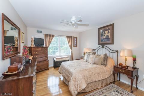 107 Point View Pkwy, Wayne, NJ 07470 photo 20