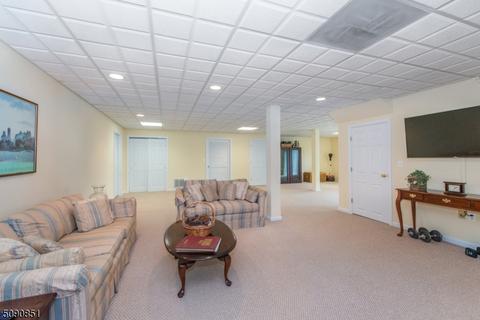 107 Point View Pkwy, Wayne, NJ 07470 photo 24