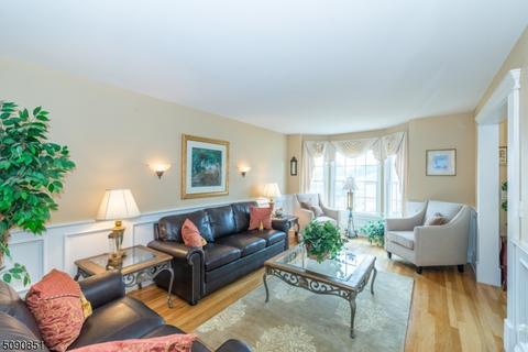 107 Point View Pkwy, Wayne, NJ 07470 photo 11