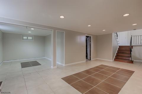 45 Windsor Dr, Montville Twp., NJ 07058 photo 5